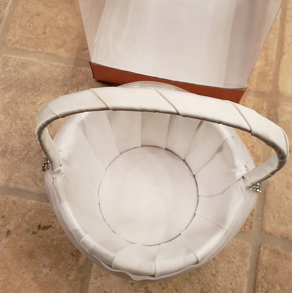 Flower Basket - Picture 6 of 6